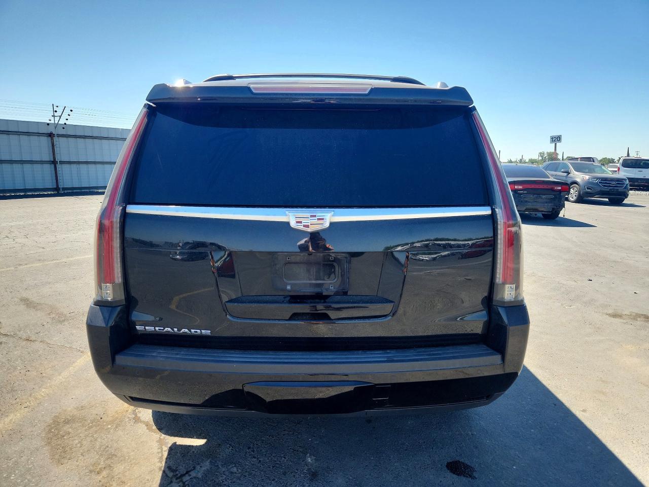 2016 Cadillac Escalade - Image 6