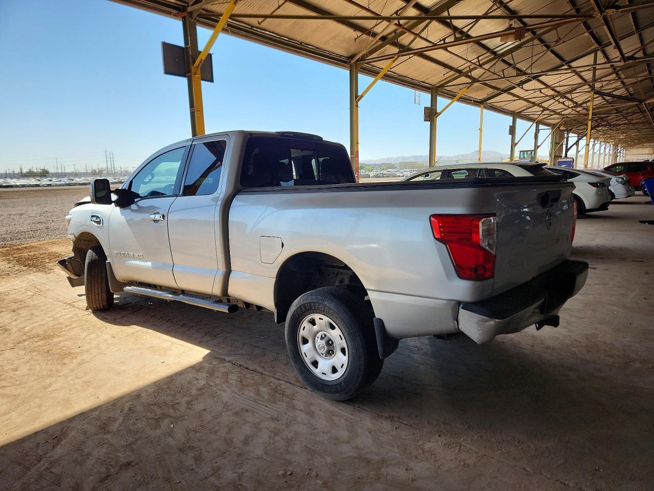 2018 Nissan Titan Xd S - Фото 2