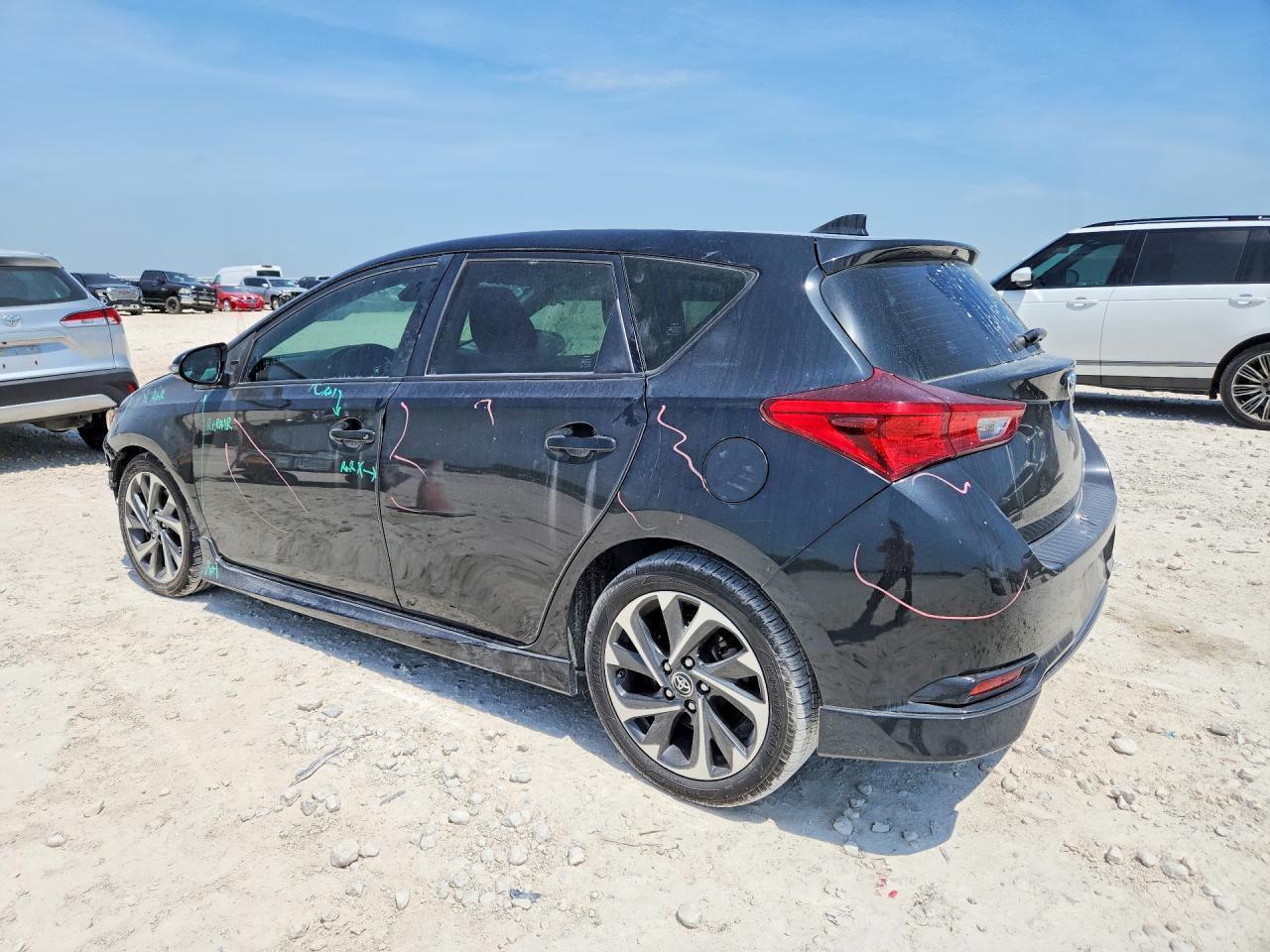 2017 Toyota Corolla Im Base - Image 2