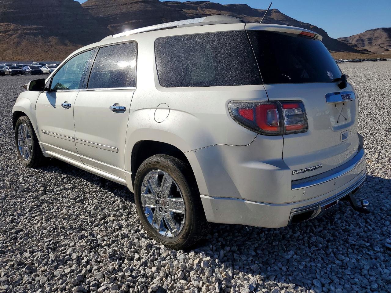2015 GMC Acadia Denali - Image 2