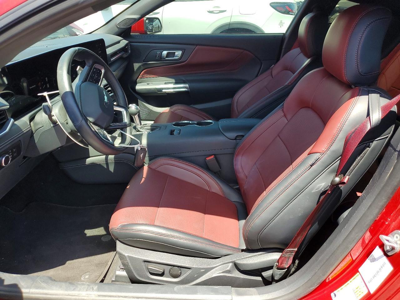 2024 Ford Mustang Gt - Фото 7