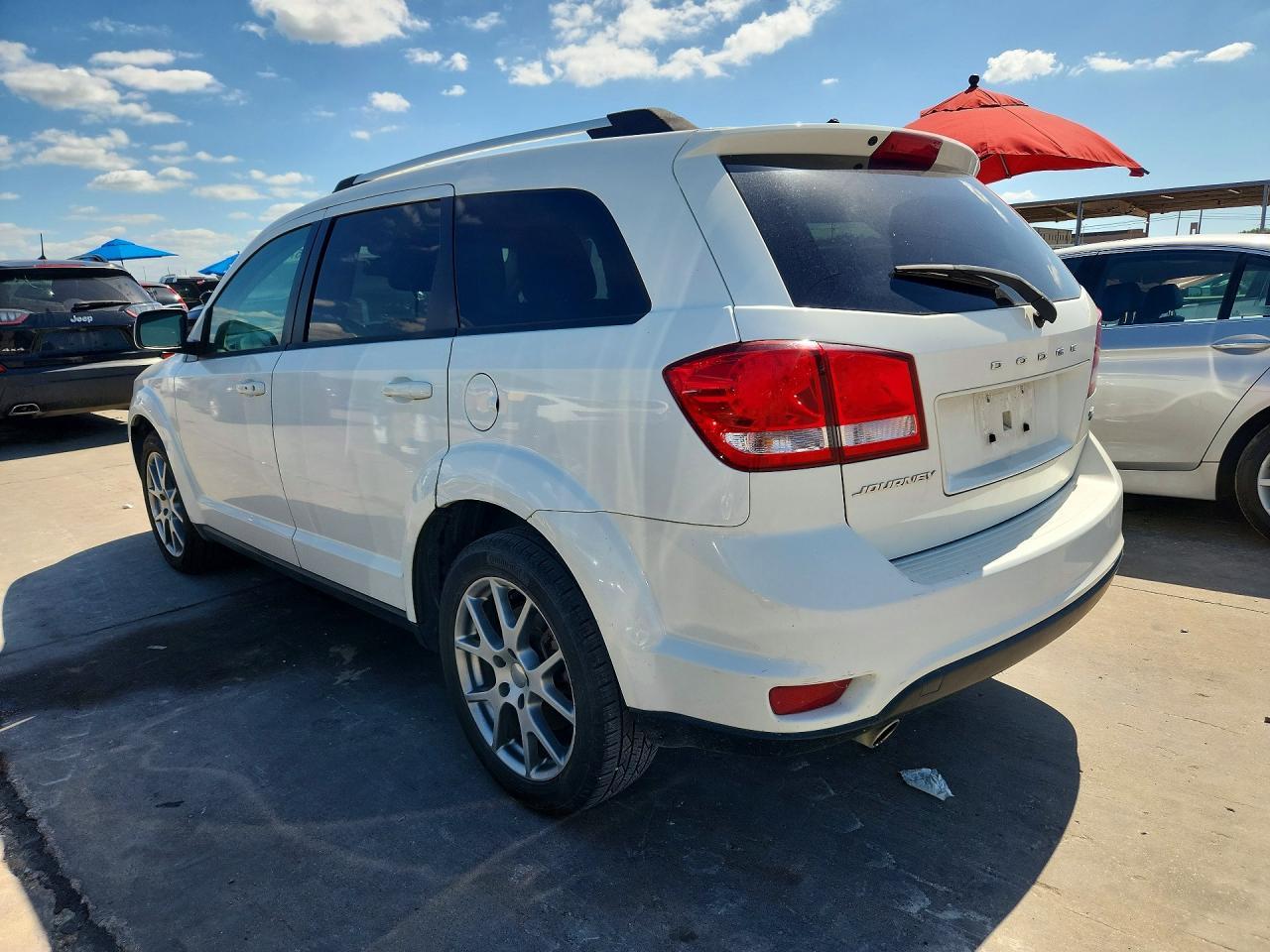 2015 Dodge Journey R - Фото 2