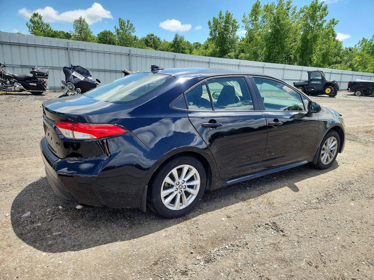 2023 Toyota Corolla Le - Фото 3