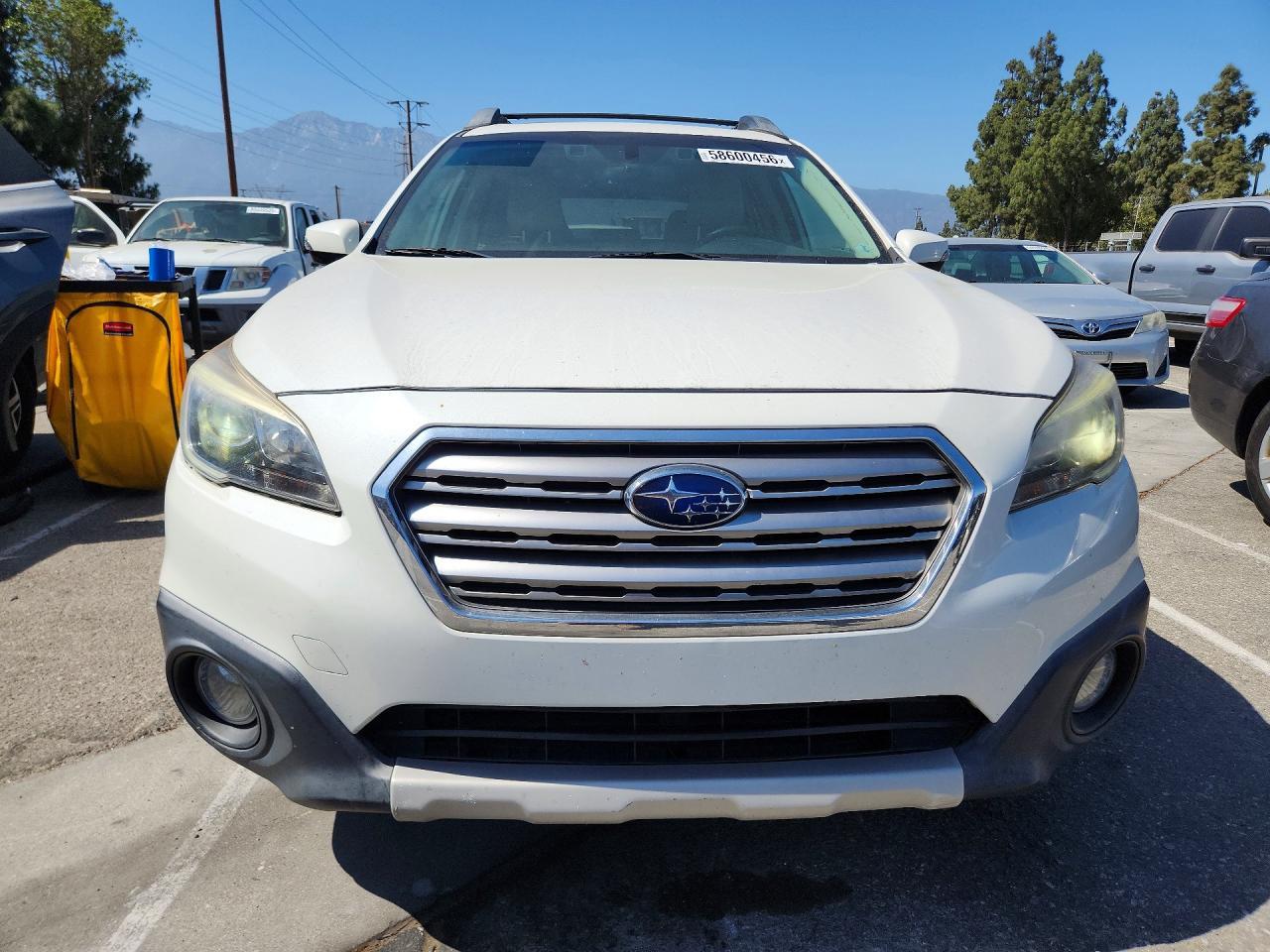 2017 Subaru Outback 3.6R Limited - Фото 5