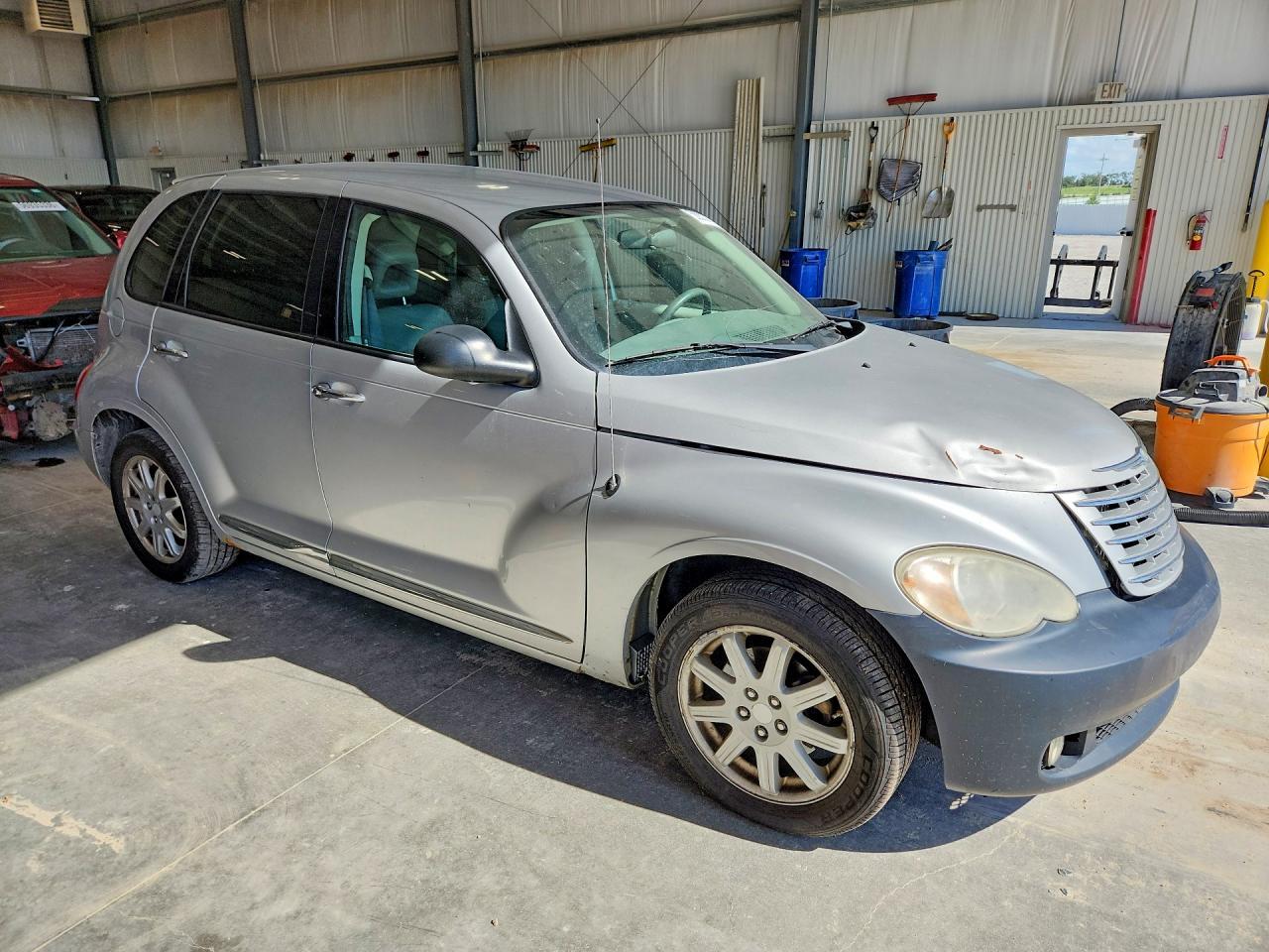 2010 Chrysler Pt Cruiser - Фото 4