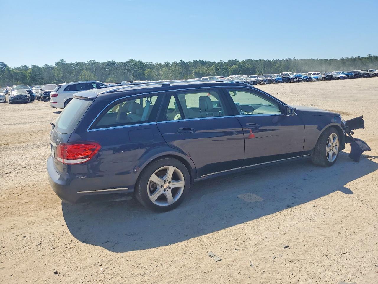 2015 Mercedes-Benz E 350 4Matic - Фото 3