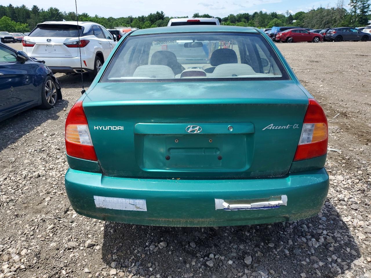 2001 Hyundai Accent Gl - Image 6