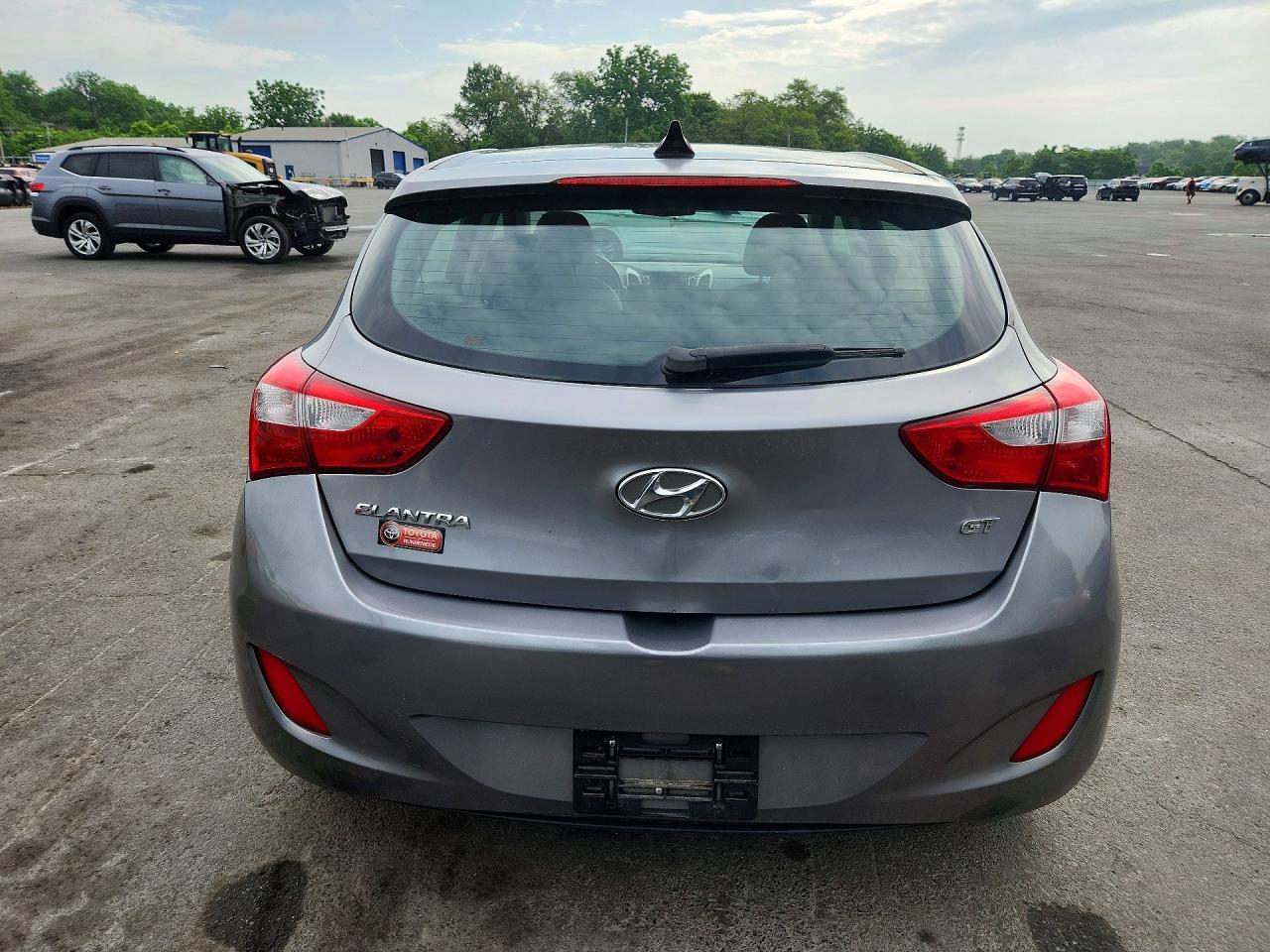 2013 Hyundai Elantra Gt Base - Фото 6