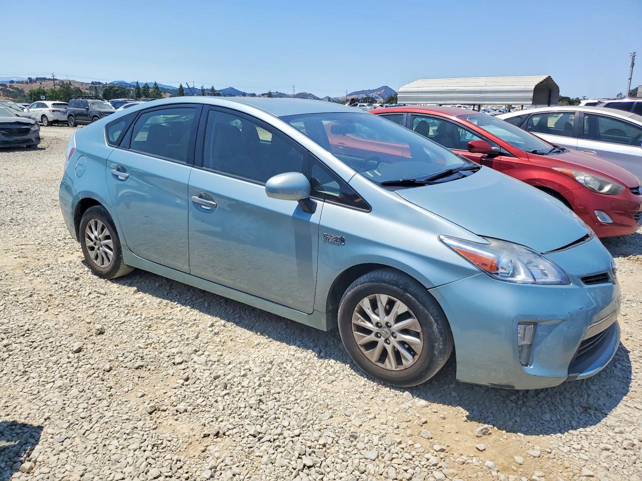 2013 Toyota Prius Plug-In Hybrid Base - Image 4