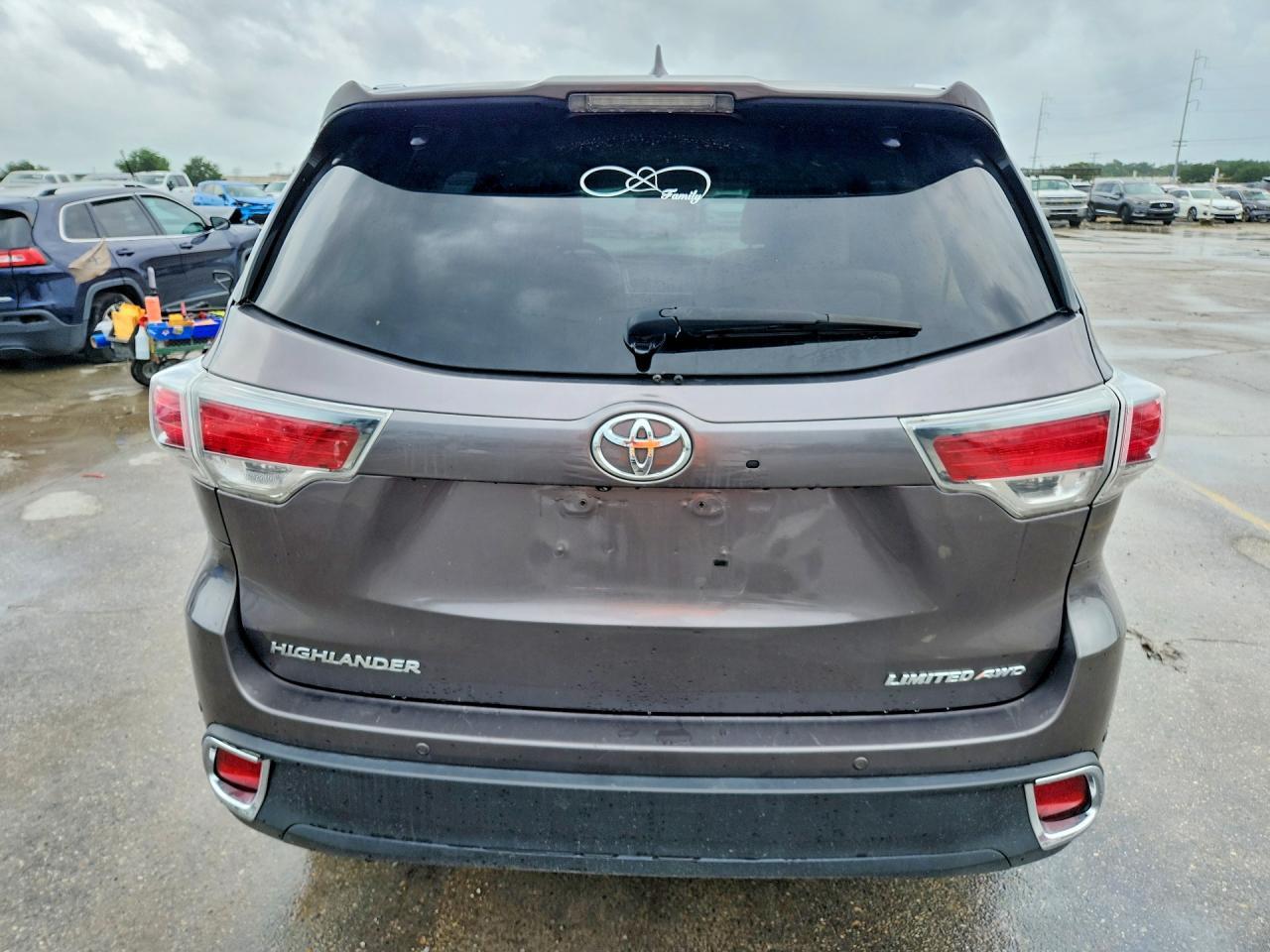 2015 Toyota Highlander Limited Platinum - Фото 6