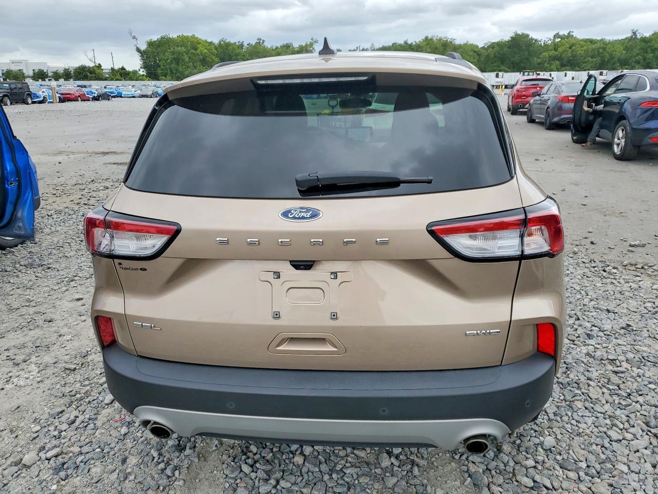 2020 Ford Escape Sel - Image 6