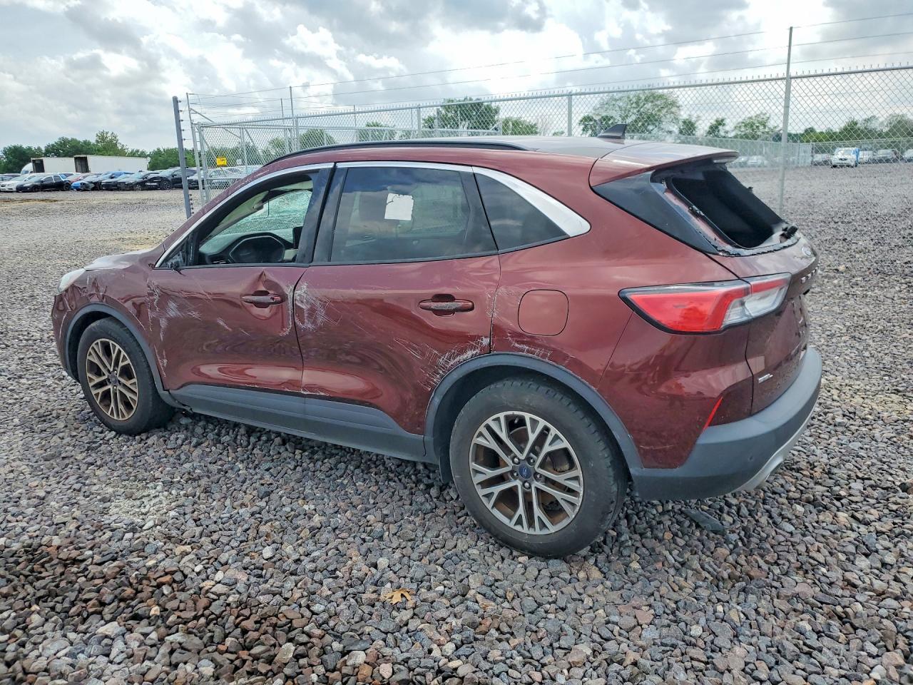 2021 Ford Escape Sel - Image 2