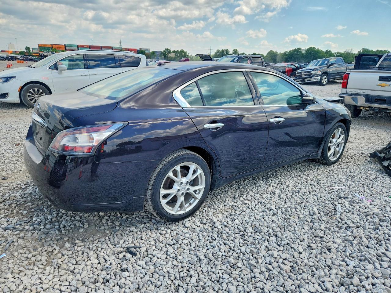 2012 Nissan Maxima 3.5 S - Фото 3
