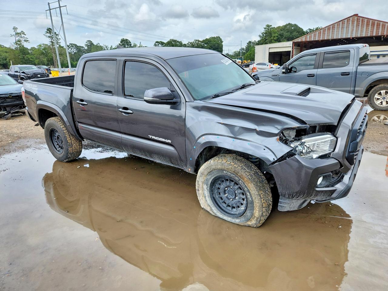 2019 Toyota Tacoma Trd Sport - Image 4