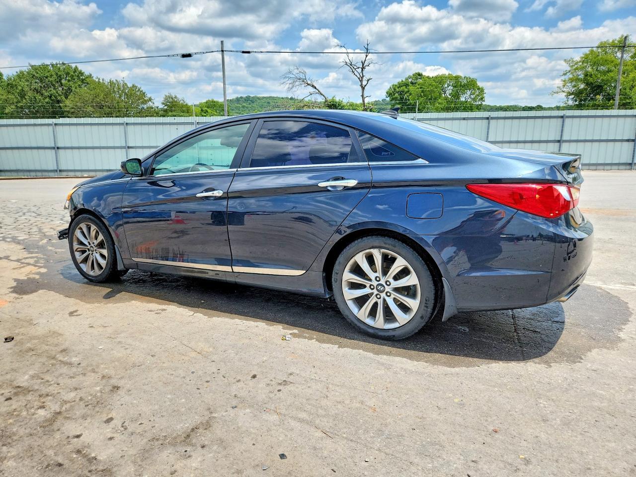 2012 Hyundai Sonata Se - Фото 2
