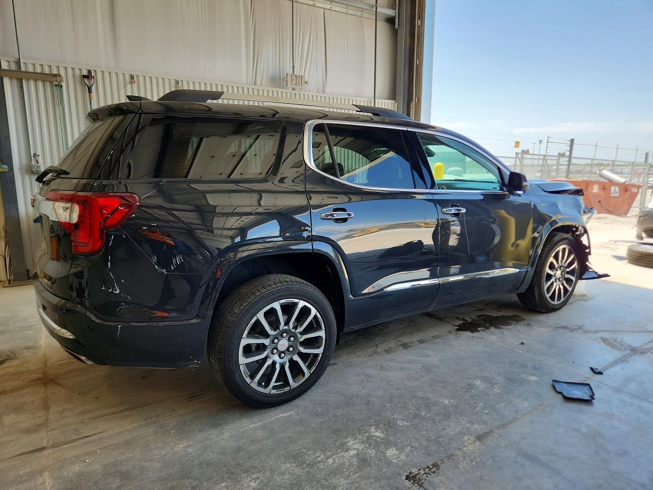 2020 GMC Acadia Denali - Фото 3
