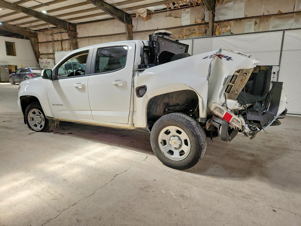 2021 Chevrolet Colorado - Фото 2