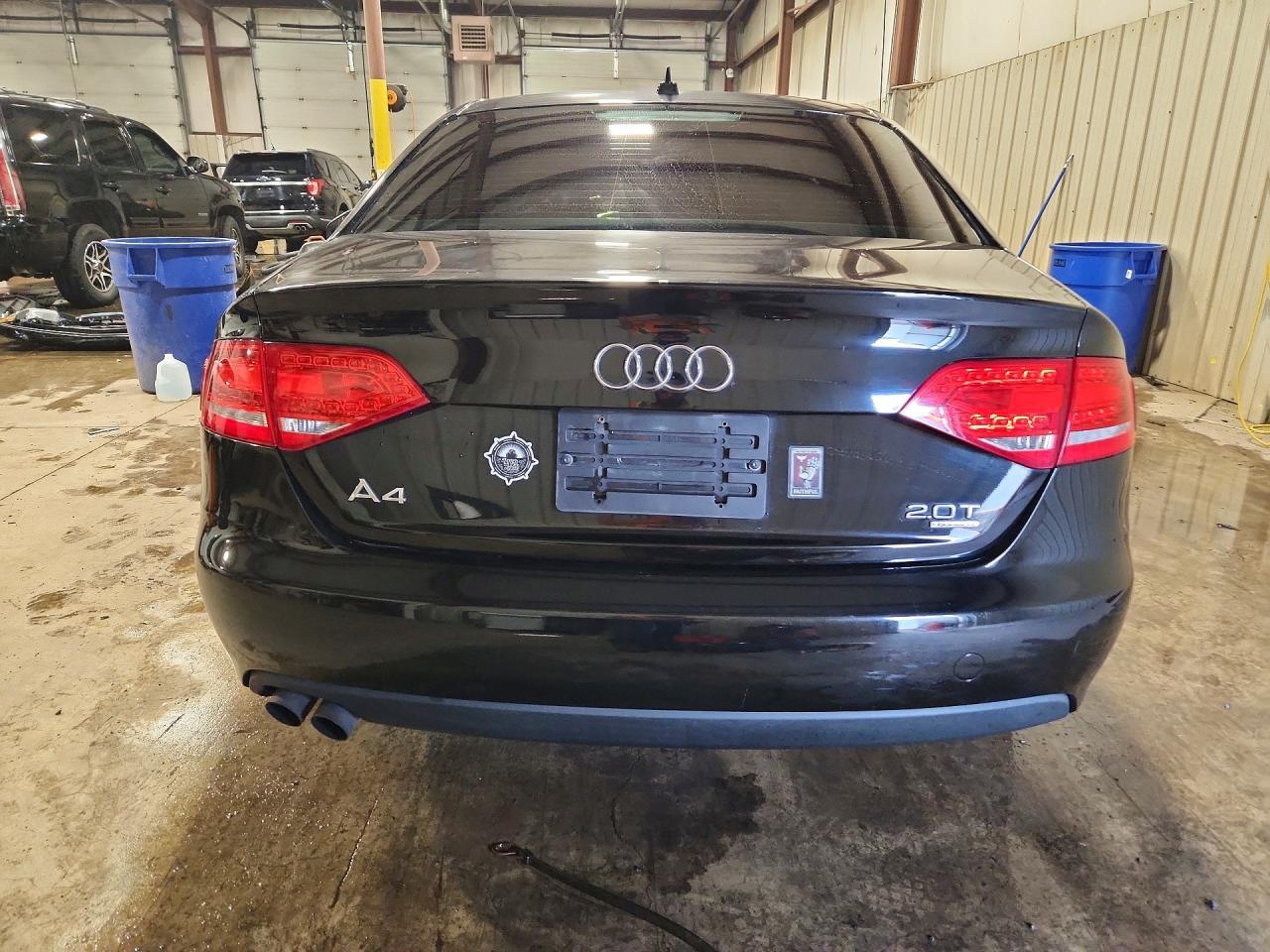 2010 Audi A4 Premium Plus - Фото 6
