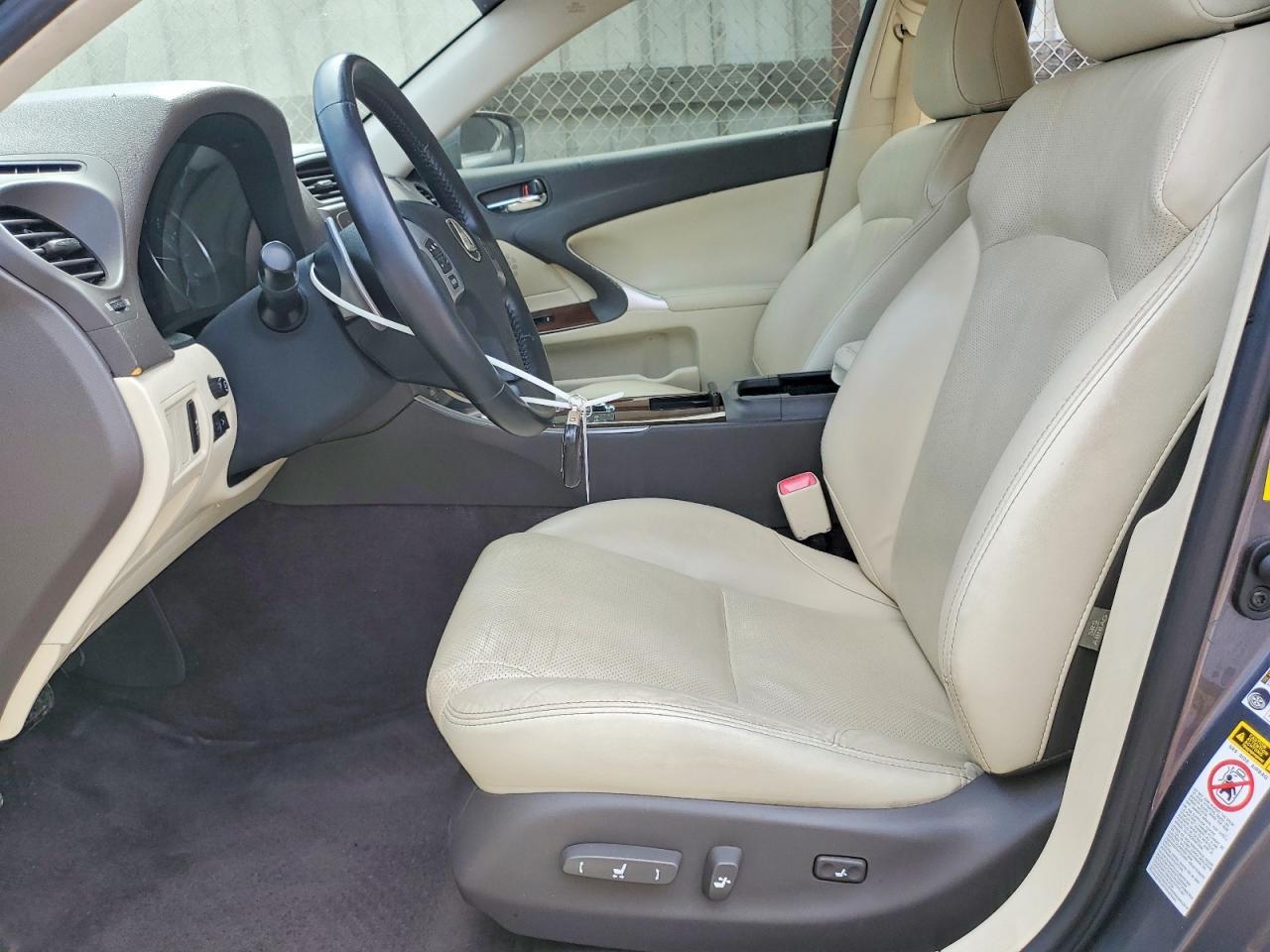 2012 Lexus Is 250 - Фото 7