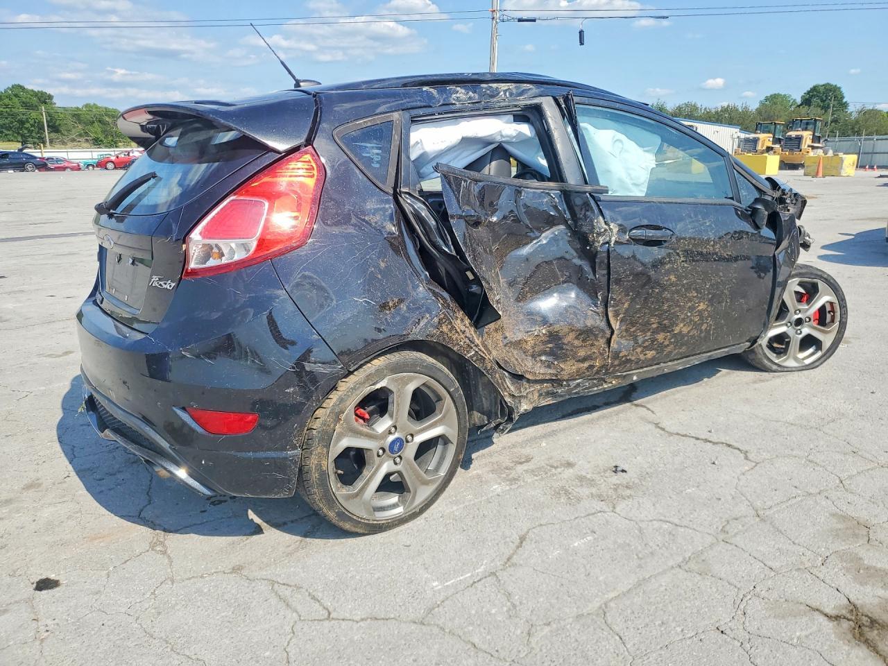 2014 Ford Fiesta St - Фото 3