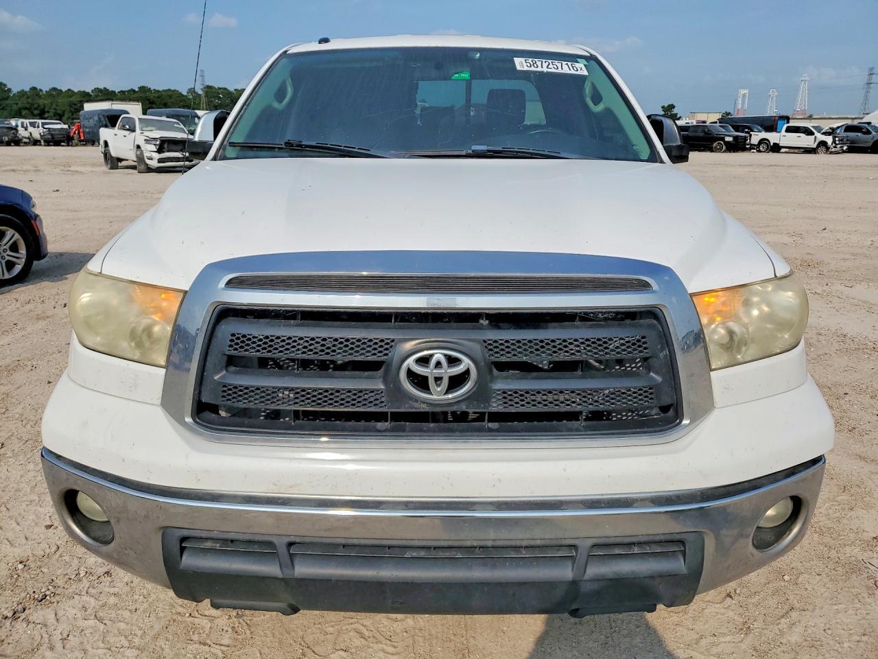 2011 Toyota Tundra Double Cab Sr5 - Image 5
