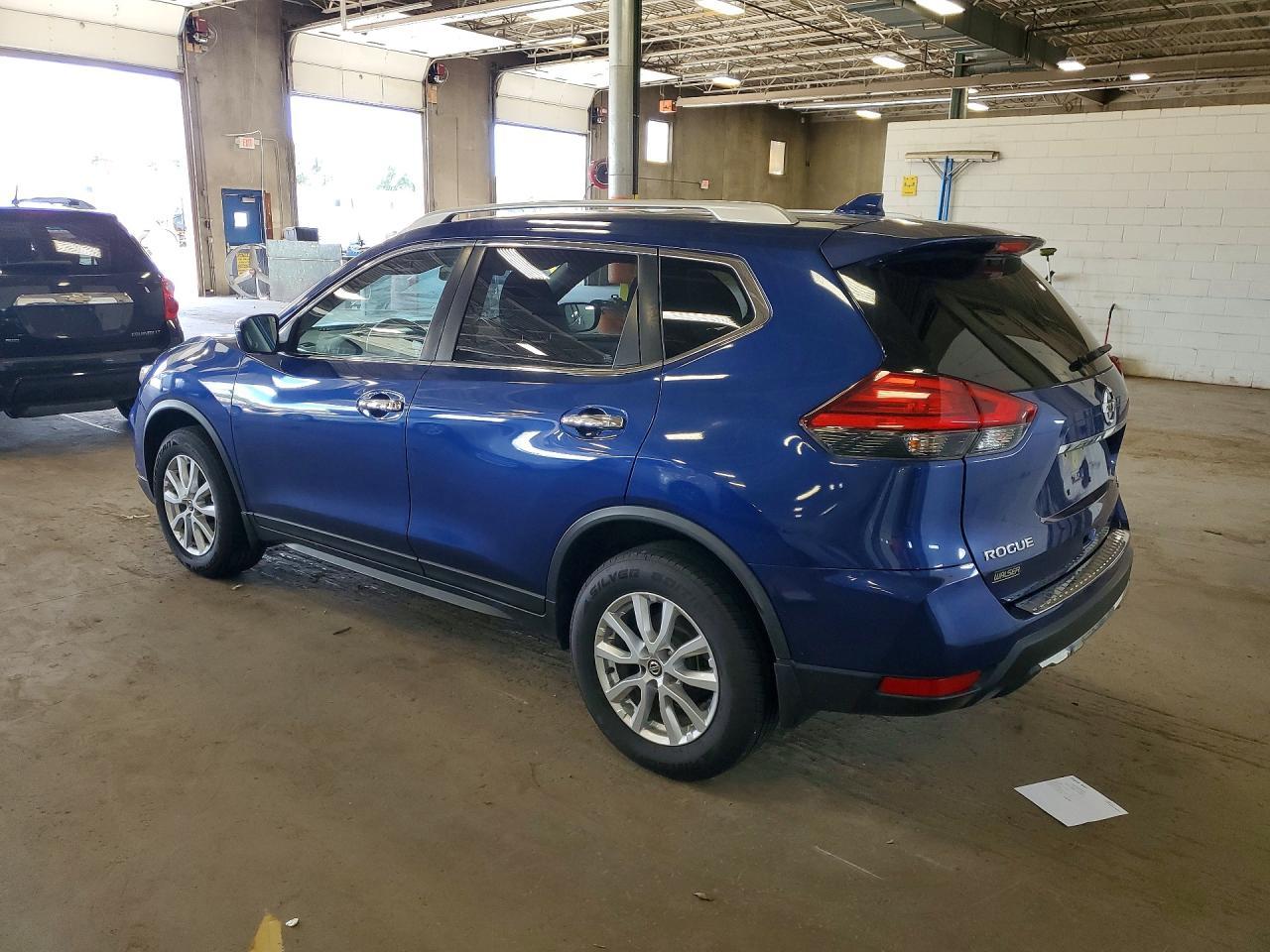 2017 Nissan Rogue Sv - Фото 2