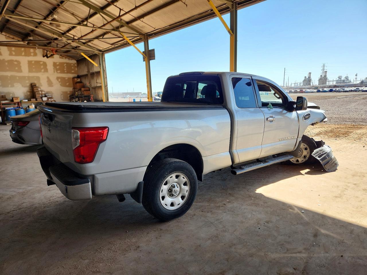 2018 Nissan Titan Xd S - Фото 3