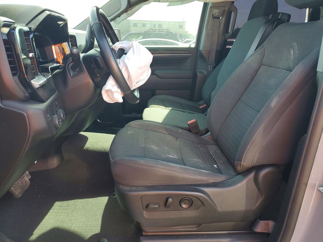 2024 Chevrolet Silverado C1500 Rst - Фото 7