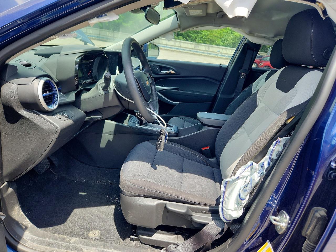 2024 Chevrolet Trax Ls - Image 7