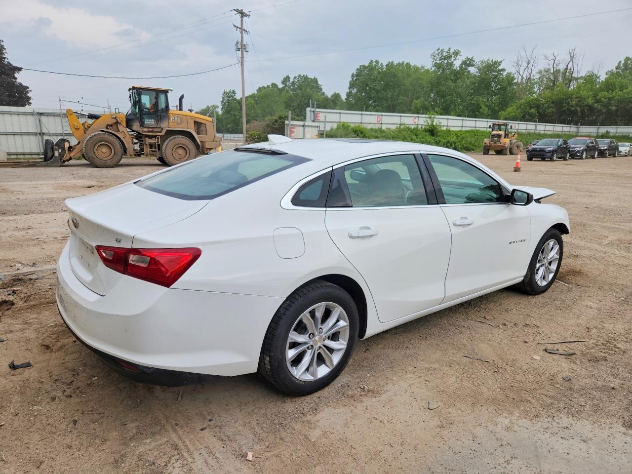 2023 Chevrolet Malibu Lt - Image 3
