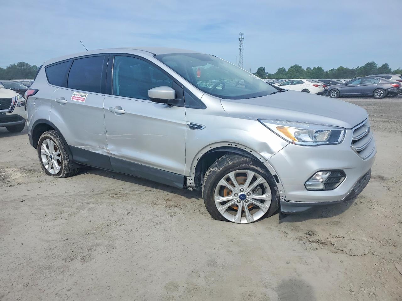 2017 Ford Escape Se - Фото 4