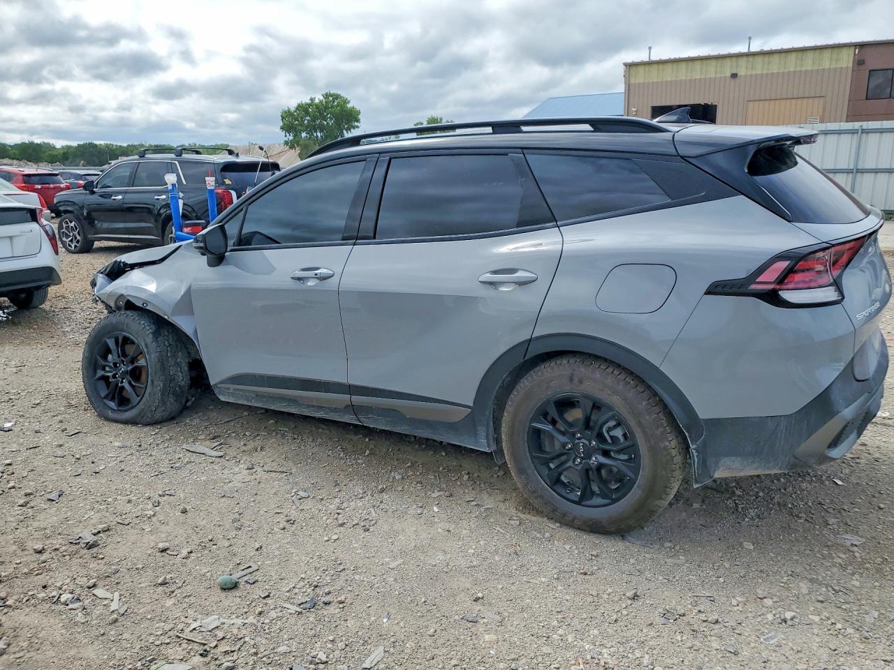 2023 Kia Sportage X-Pro Prestige - Image 2