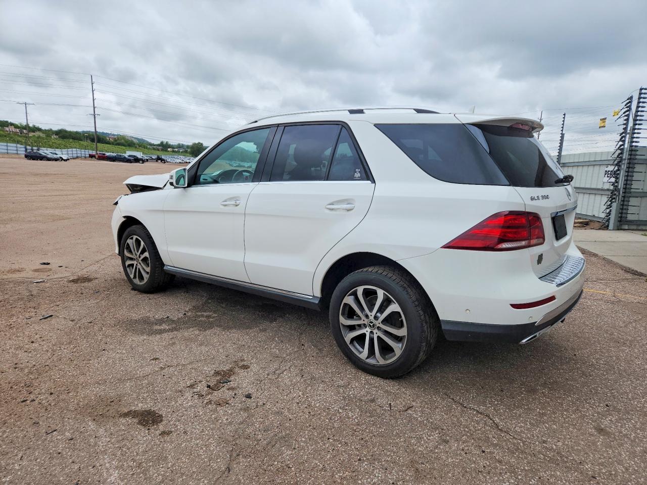 2017 Mercedes-Benz Gle 350 4Matic - Image 2