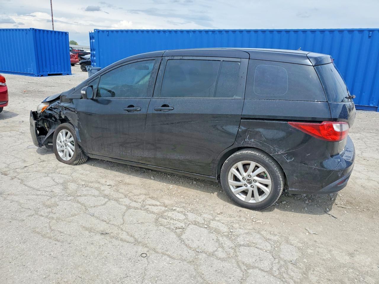 2014 Mazda 5 Sport - Image 2
