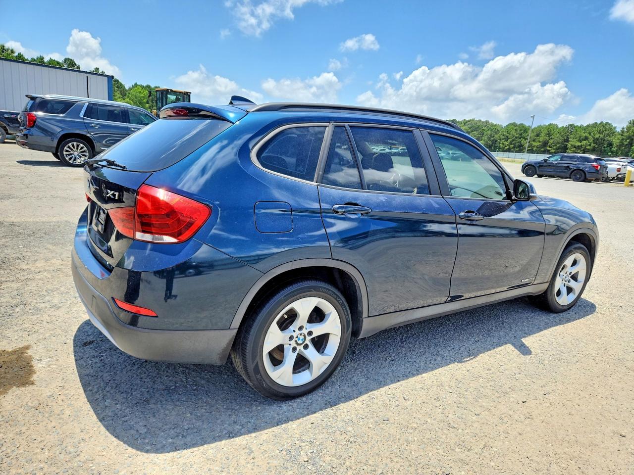 2014 BMW X1 Sdrive28I - Image 3