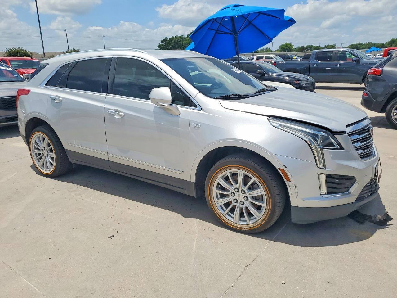 2019 Cadillac Xt5 - Image 4