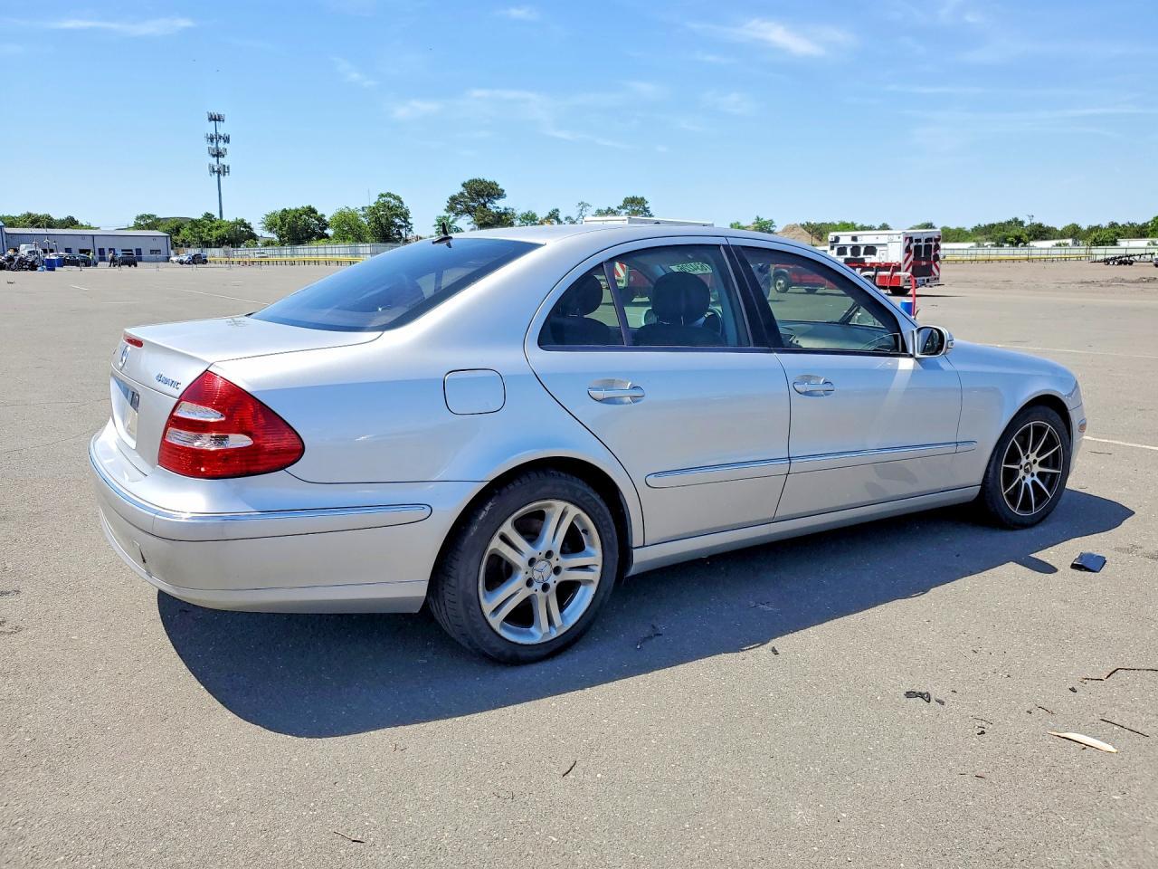 2006 Mercedes-Benz E 350 4Matic - Фото 3