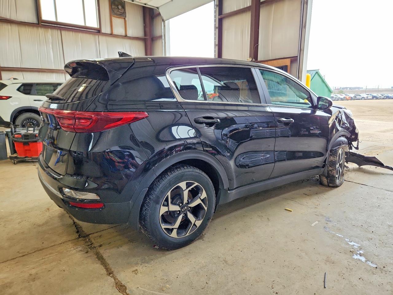 2021 Kia Sportage Lx - Фото 3