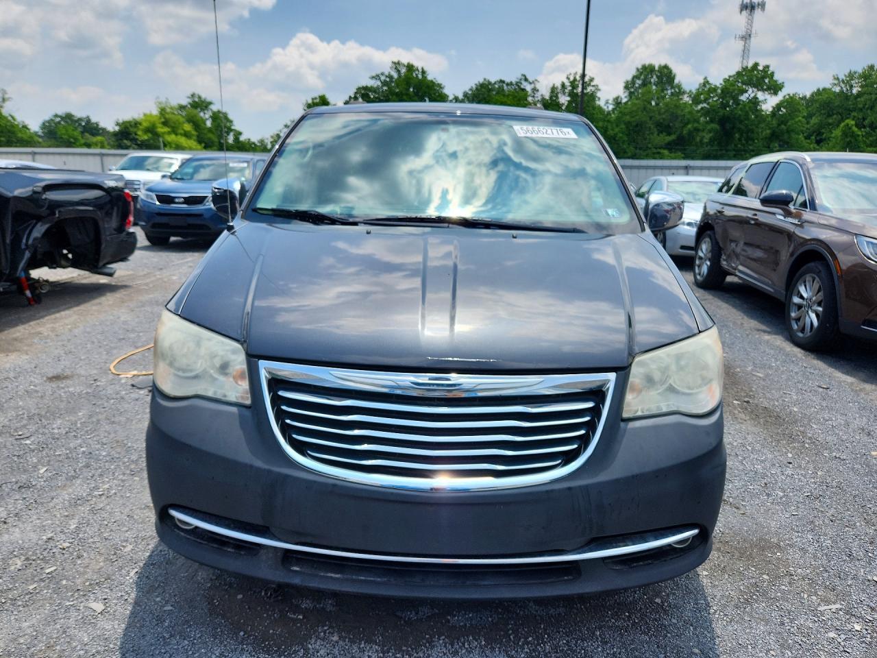 2014 Chrysler Town & Country Touring L - Фото 5