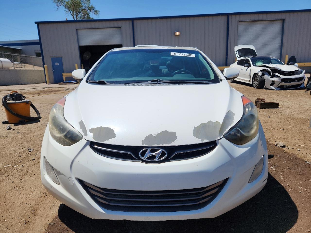 2013 Hyundai Elantra Limited - Image 5