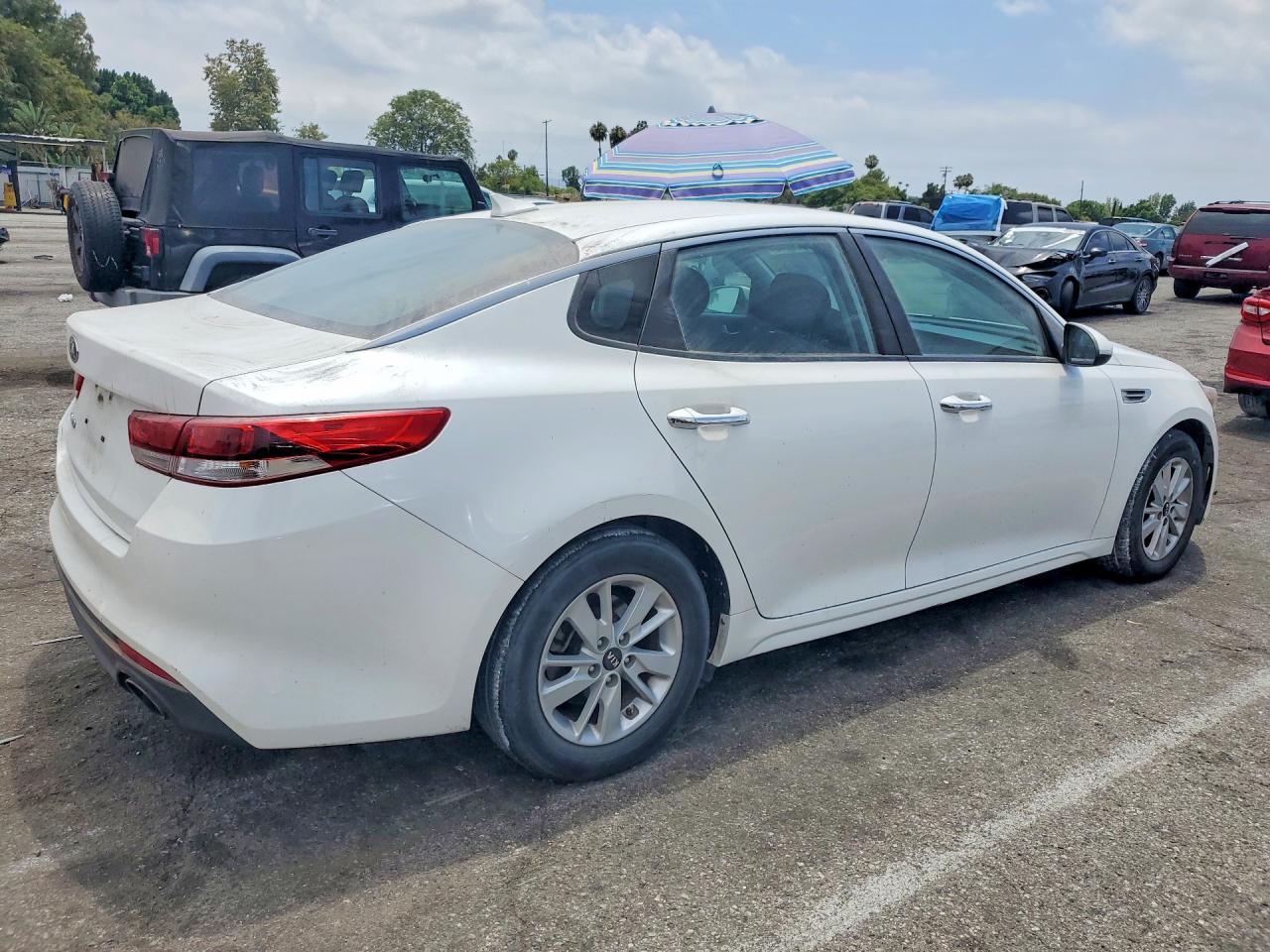 2016 Kia Optima Lx - Фото 3