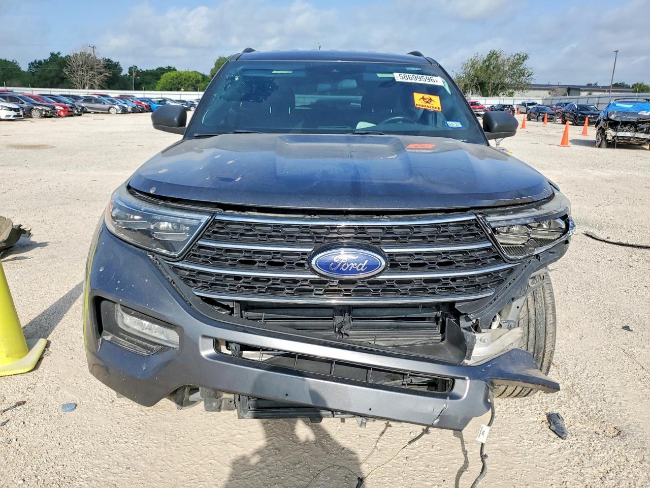 2020 Ford Explorer Xlt - Фото 5