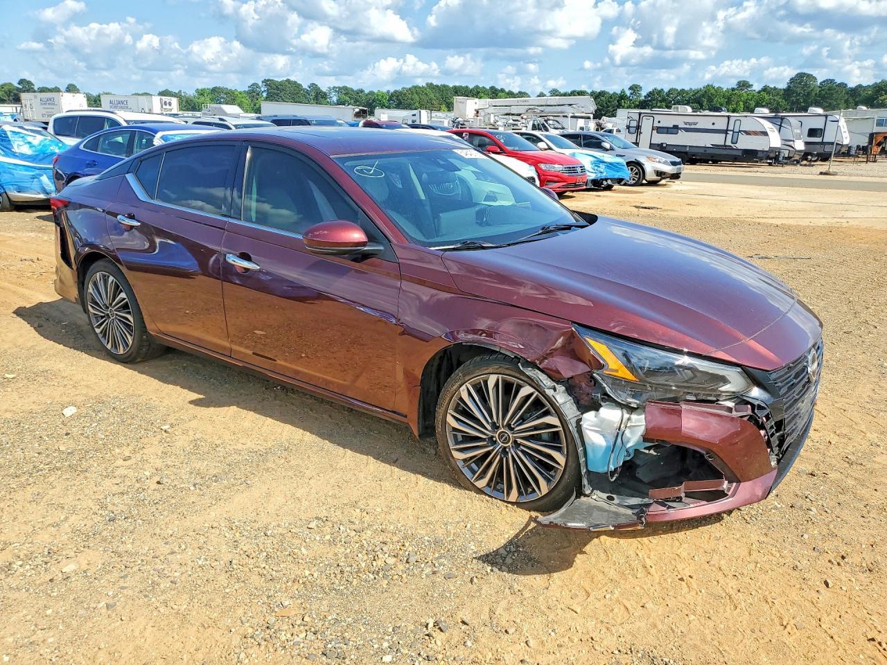 2023 Nissan Altima Sl - Фото 4