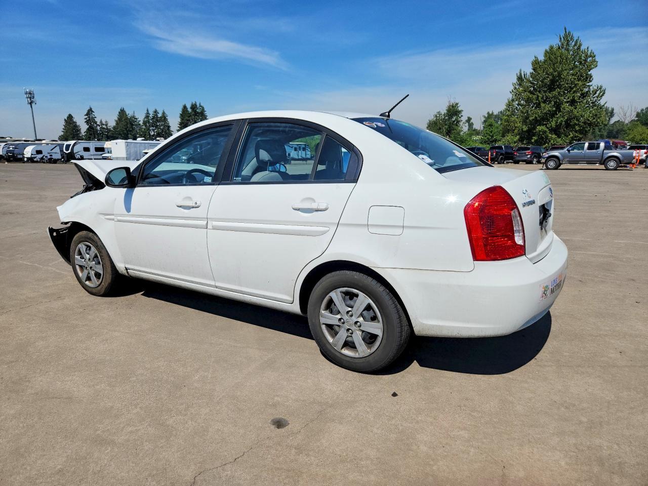 2009 Hyundai Accent Gls - Фото 2