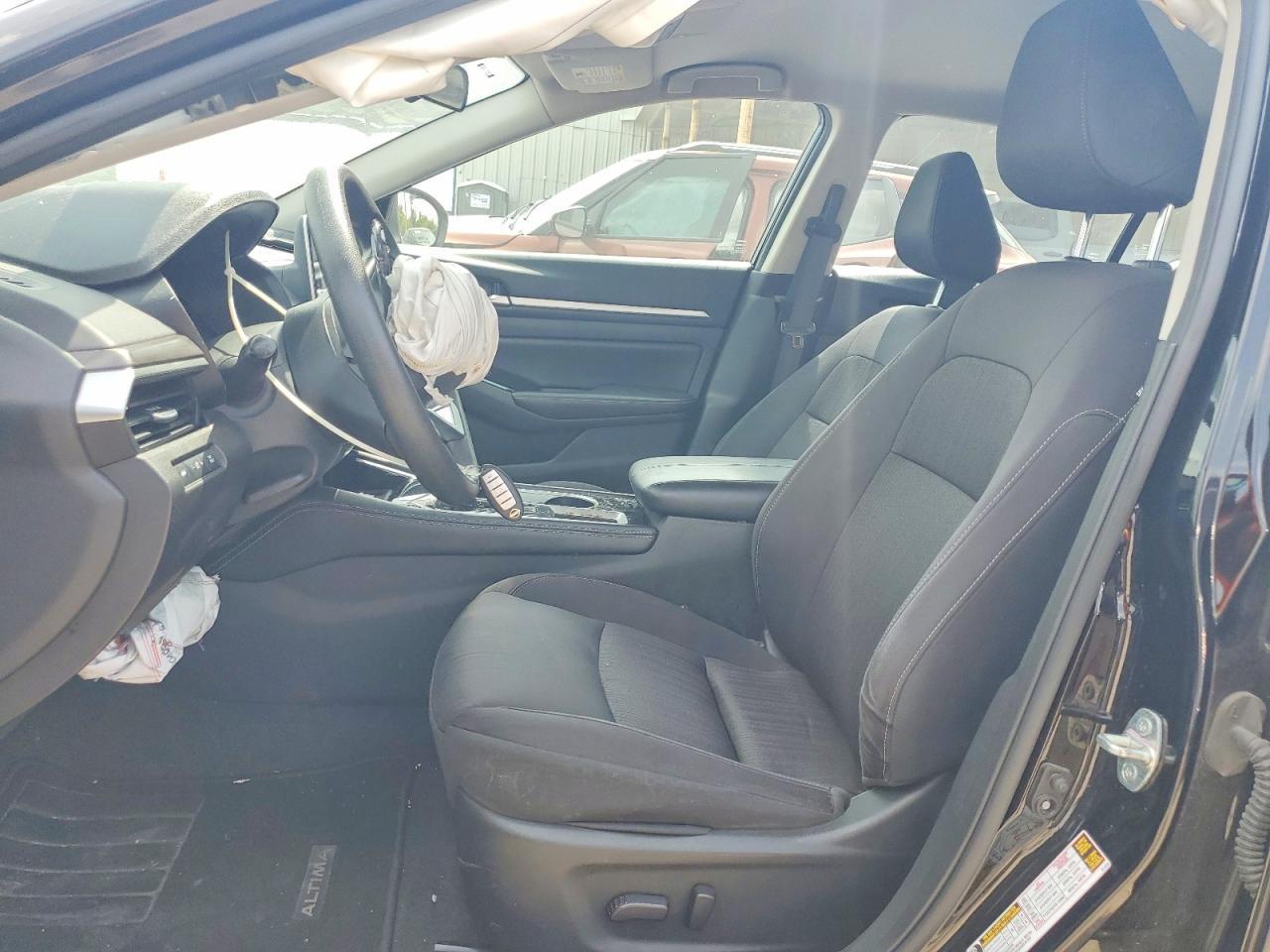2023 Nissan Altima Sv - Image 7