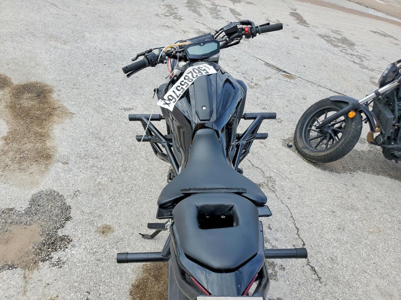 2016 Yamaha Fz07 - Фото 6