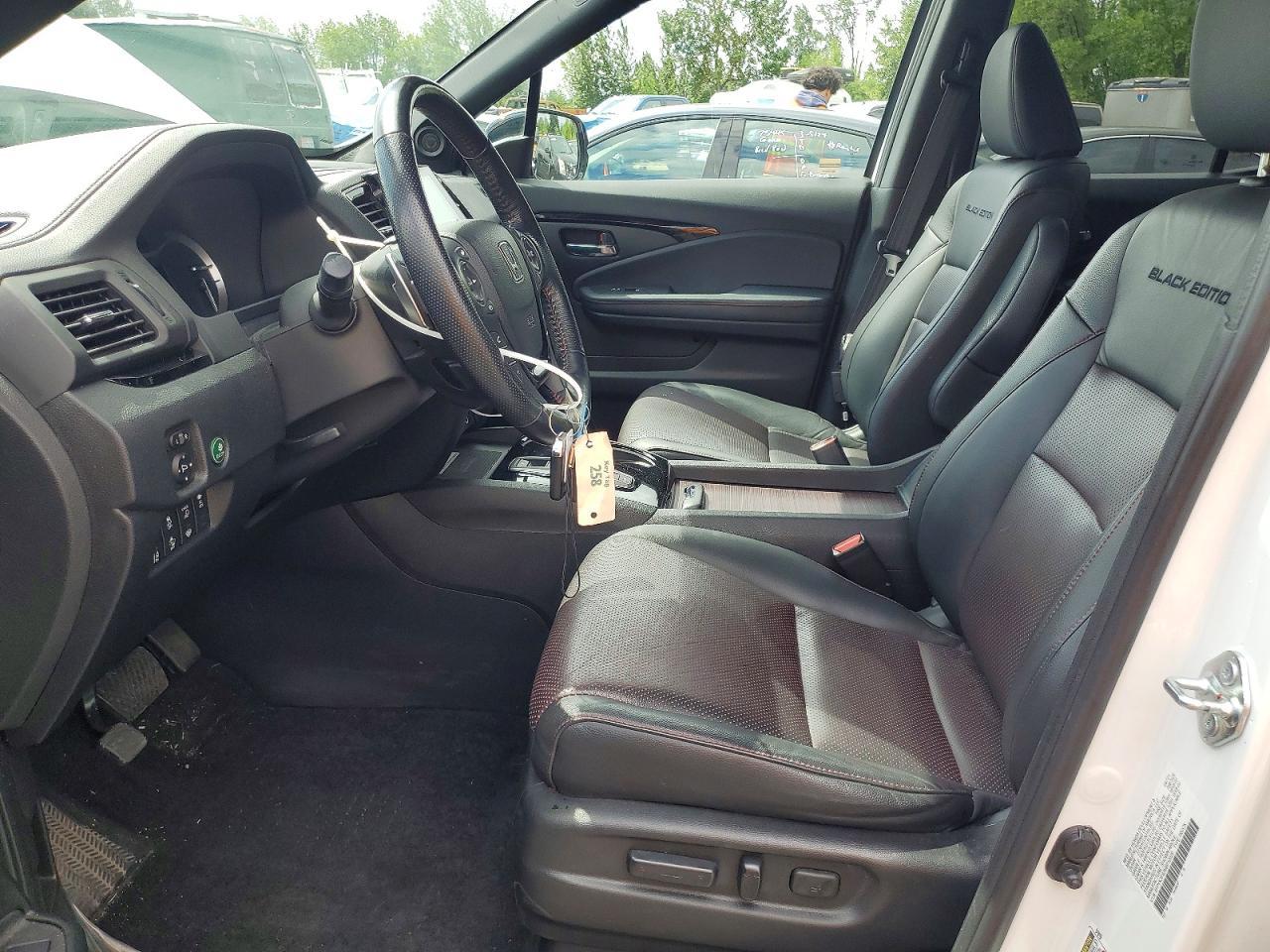 2021 Honda Ridgeline Black Edition - Image 7