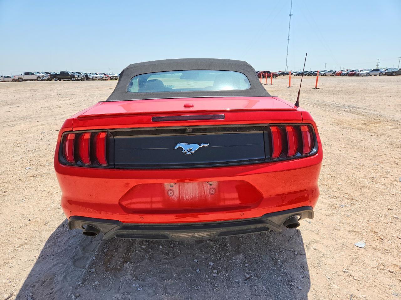 2022 Ford Mustang - Фото 6