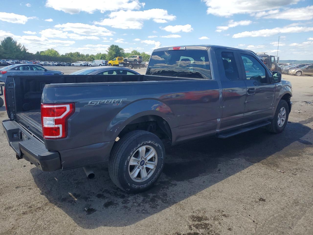 2019 Ford F150 Super Cab - Фото 3