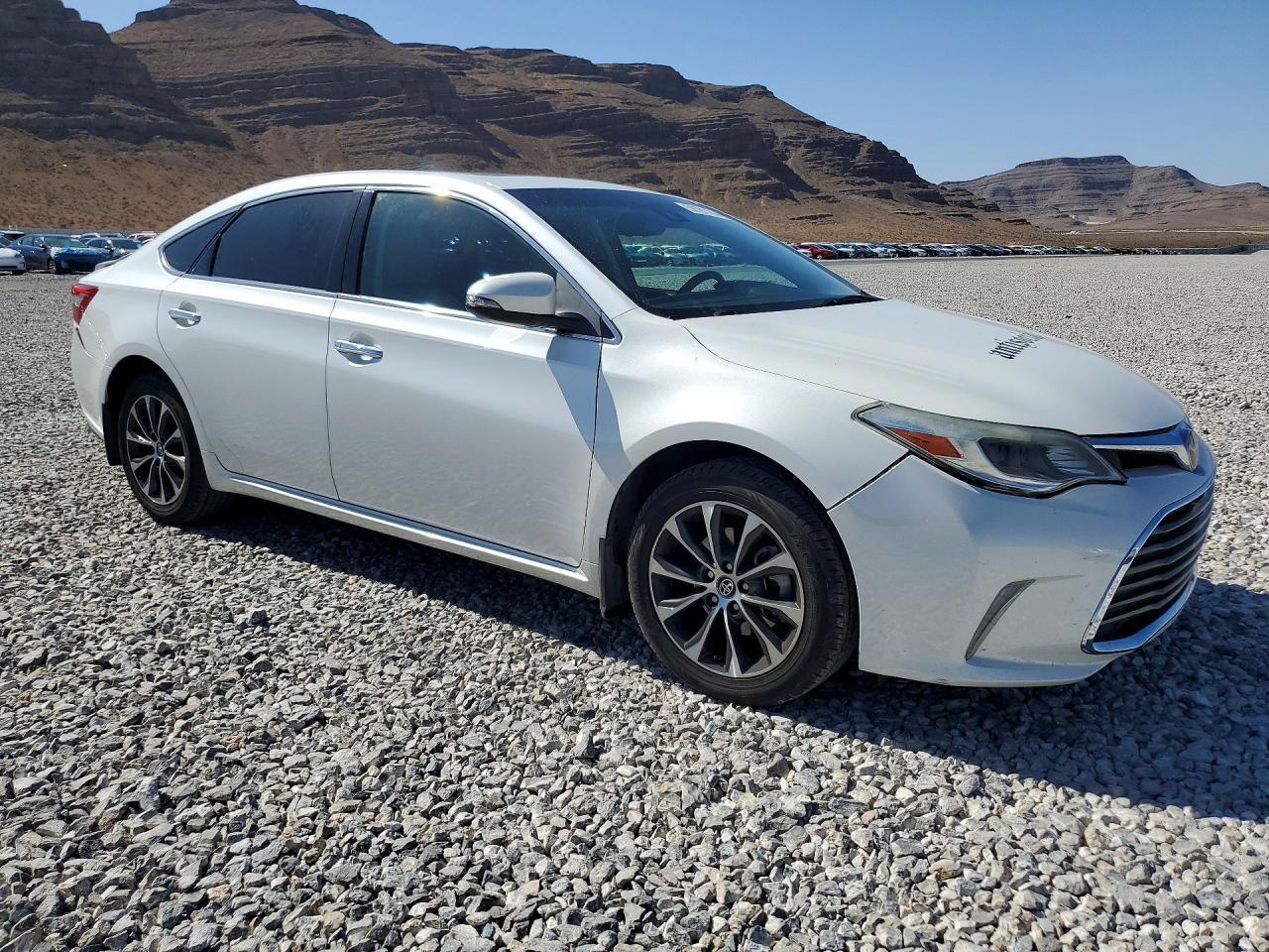 2018 Toyota Avalon Xle Plus - Фото 4